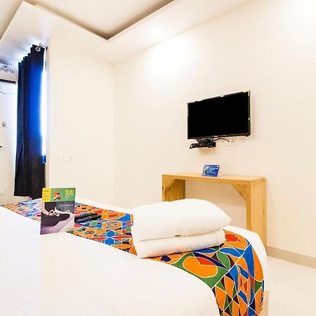 Fabhotel Modesty Delhi Airport New Delhi Exteriör bild